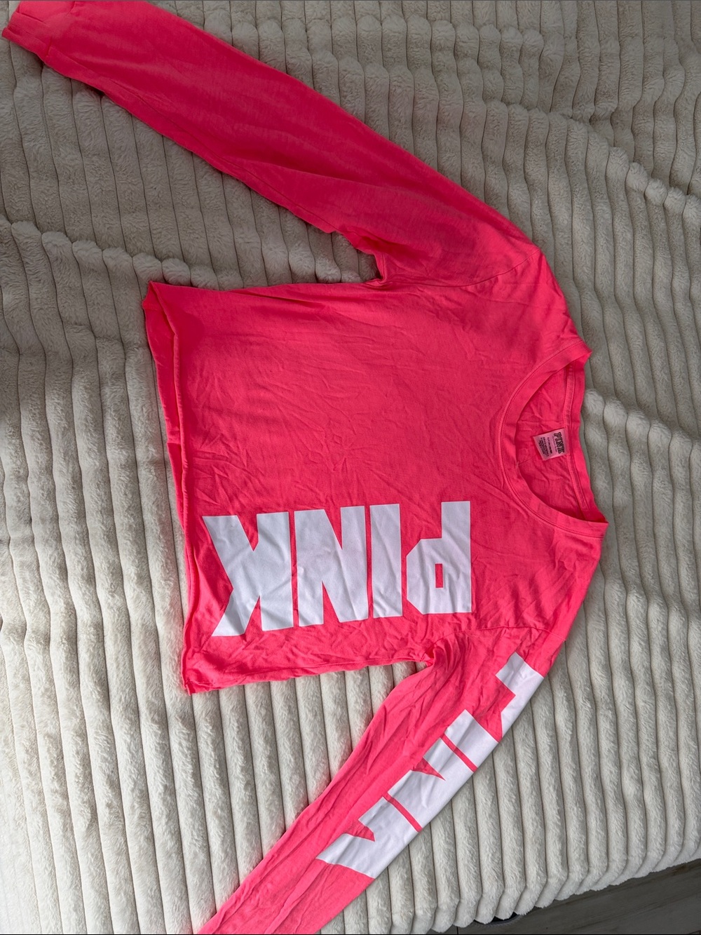 PINK Victoria's Secret Hot Pink Long-Sleeve Logo Tee crop top